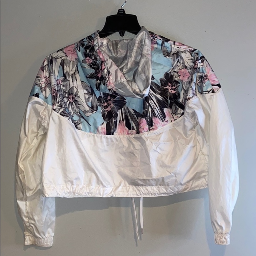 SOLD - Picture 4 of 4